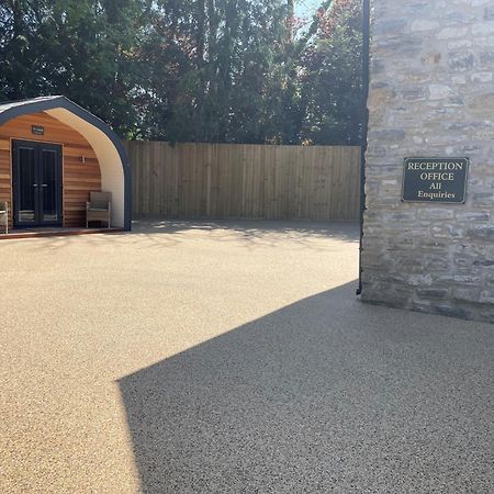 Pensjonat Pencoed House Estate Cardiff Zewnętrze zdjęcie