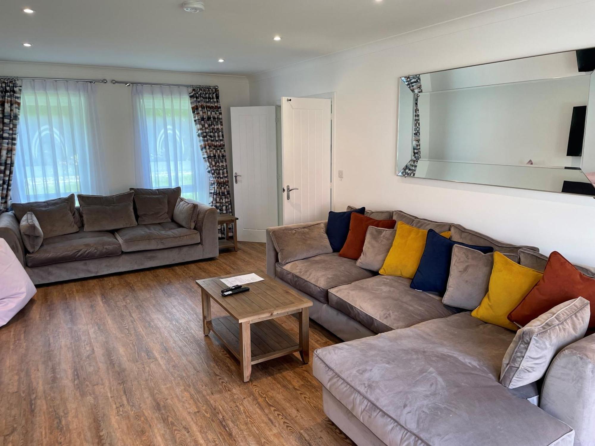 Pensjonat Pencoed House Estate Cardiff Zewnętrze zdjęcie