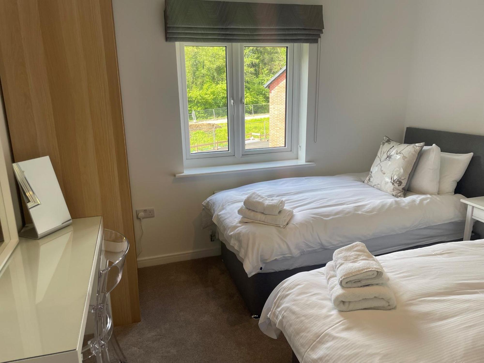 Pensjonat Pencoed House Estate Cardiff Zewnętrze zdjęcie