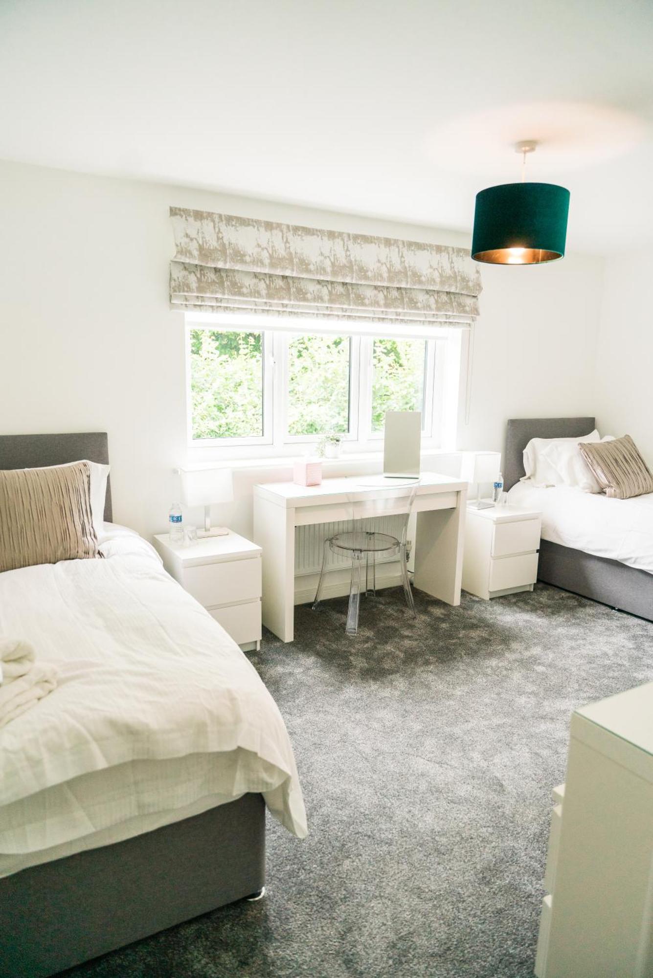 Pensjonat Pencoed House Estate Cardiff Zewnętrze zdjęcie